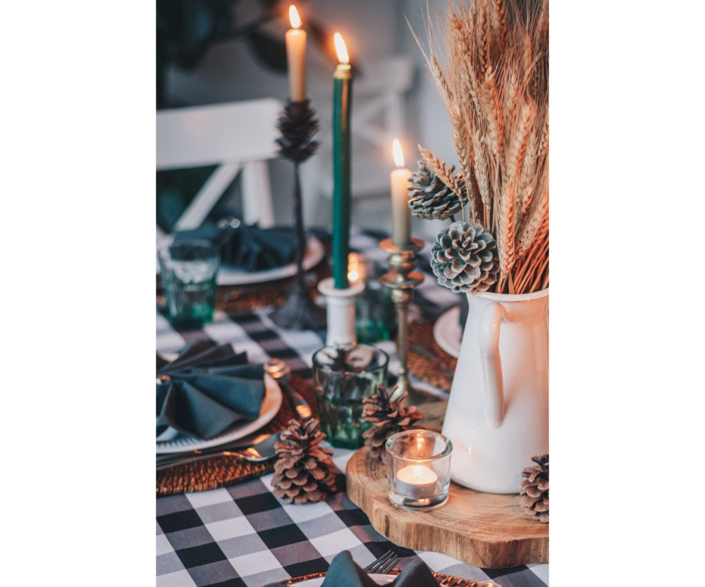 4 Ways To Decorate Your Table This Thanksgiving